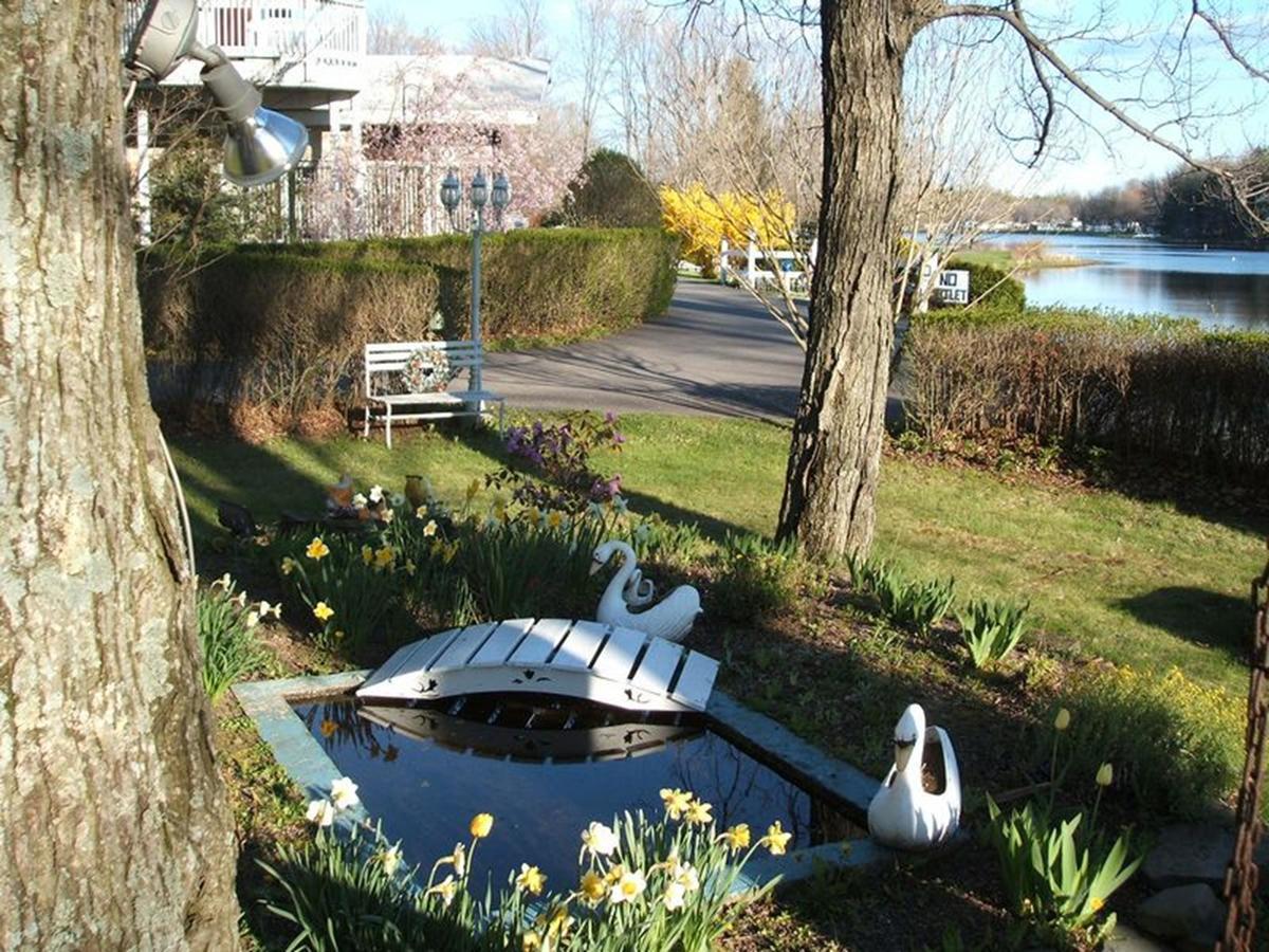 Lake Moc A Tek Inn Lakeville Экстерьер фото
